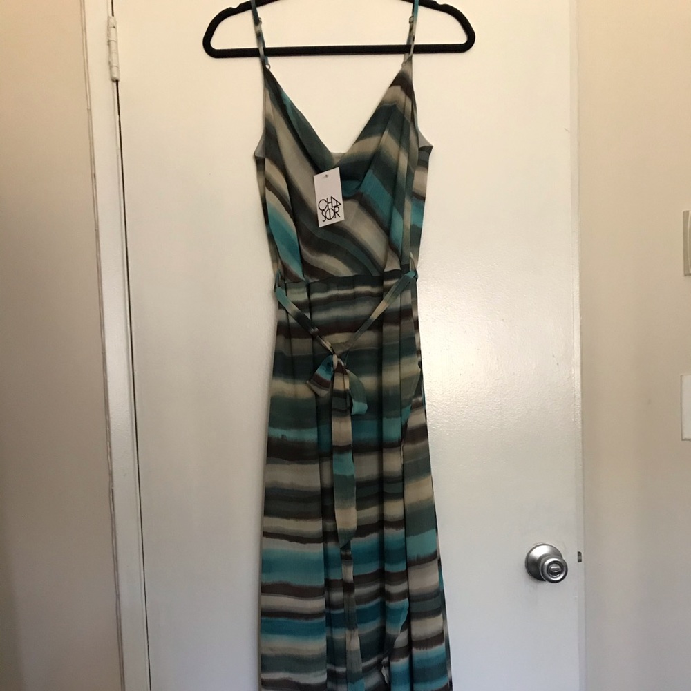 Long flowy Summer-Dress in “Mermaid-Colors”.